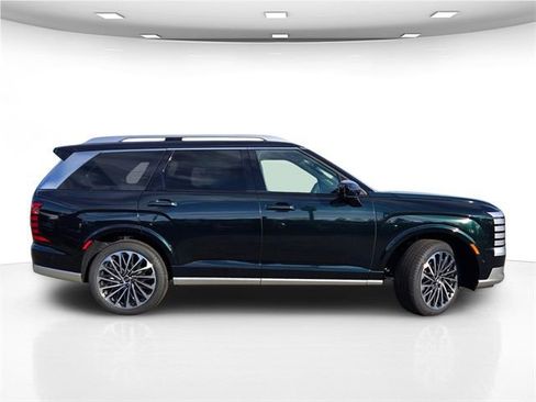 Used 2026 Hyundai Palisade Calligraphy FWD image 11