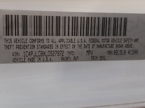 Used 2020 Jeep Cherokee Latitude w/ Cold Weather Group image 33