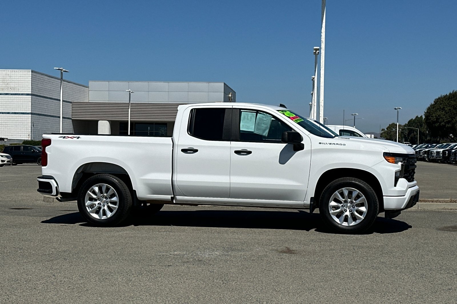 Used 2026 Chevrolet Silverado 1500 Custom AWD/4WD image 3