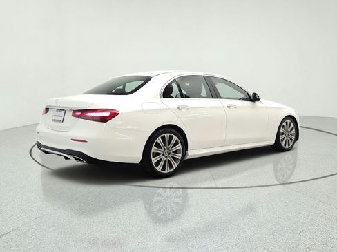 Used 2021 Mercedes-Benz E 350 Sedan image 5