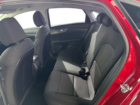 Used 2019 Kia Forte LXS image 11