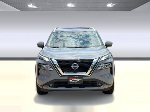 Used 2022 Nissan Rogue SL w/ SL Premium Package FWD image 6