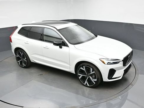 New 2026 Volvo XC60 T8 Ultra w/ Protection Package Premier AWD/4WD image 45