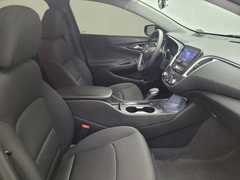 Used 2023 Chevrolet Malibu LS FWD image 21