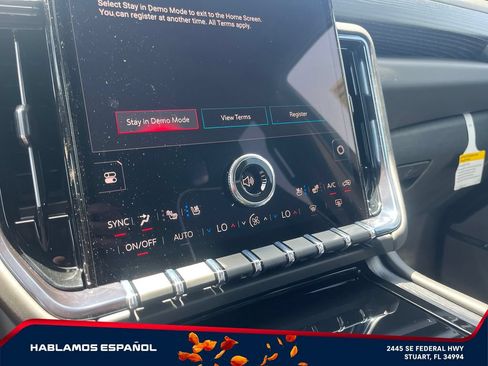 New 2026 GMC Yukon XL AT4 Ultimate AWD/4WD image 31