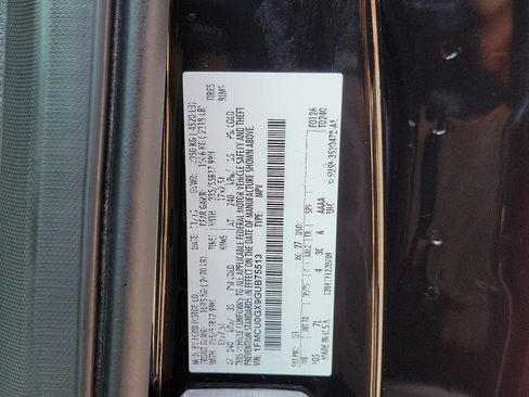 Used 2016 Ford Escape SE FWD image 24
