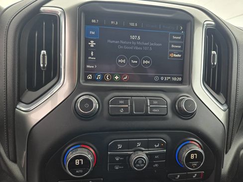 Used 2020 Chevrolet Silverado 1500 LT w/ All-Star Edition image 34