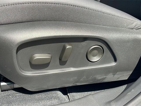 New 2026 GMC Terrain Elevation w/ Elevation Premium Package image 11