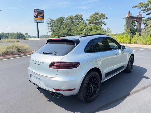 Used 2018 Porsche Macan GTS AWD/4WD image 4