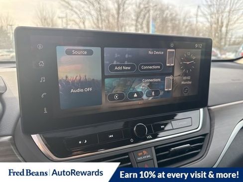 New 2025 Nissan Altima 2.5 SV w/ SV Special Edition Package image 18