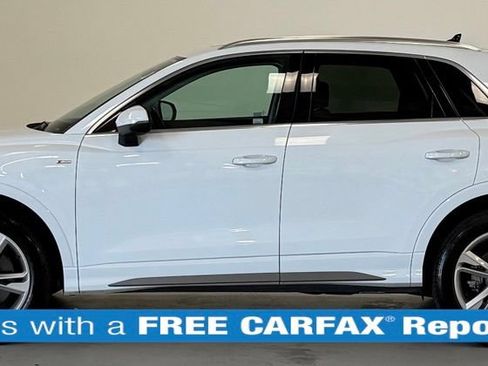 Used 2023 Audi Q3 2.0T Premium Plus w/ Premium Plus Package AWD/4WD image 2