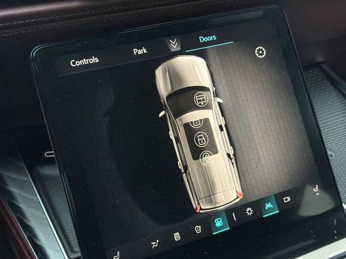 New 2026 Cadillac Escalade Luxury w/ Touring Package image 28