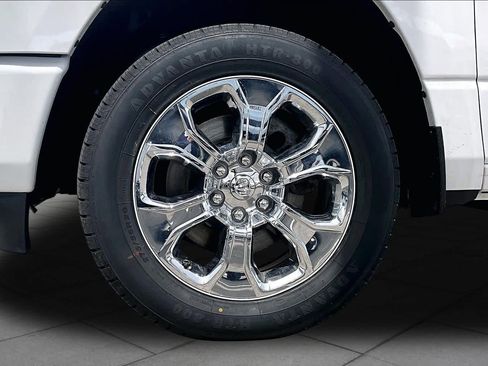 Used 2022 RAM 1500 Big Horn AWD/4WD image 11
