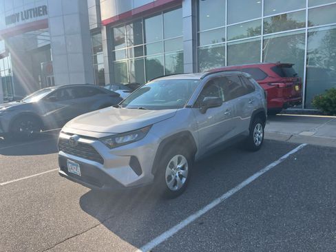 Used 2019 Toyota RAV4 LE w/ All Weather Liner Package AWD/4WD image 3