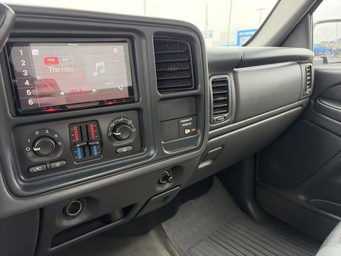 Used 2003 GMC Sierra 1500 SLE image 16