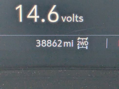 Used 2023 Buick Envision Preferred w/ Sport Touring Package image 34