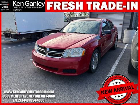 Used 2014 Dodge Avenger SE FWD image 3