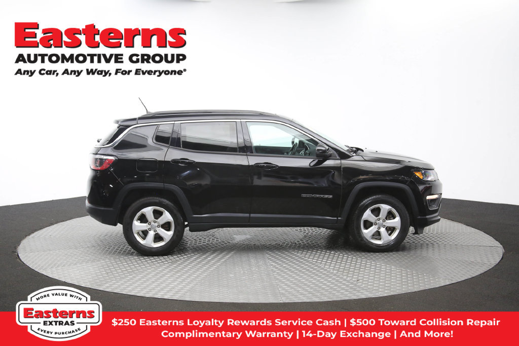 Used 2018 Jeep Compass Latitude w/ Popular Equipment Group AWD/4WD image 46