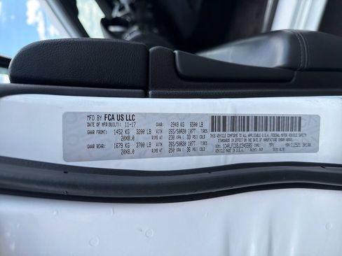 Used 2018 Jeep Grand Cherokee High Altitude AWD/4WD image 29