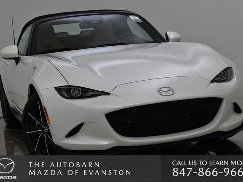 New 2025 MAZDA MX-5 Miata Grand Touring w/ Appearance Package image 4