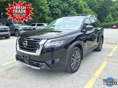 Used 2022 Nissan Pathfinder SL w/ SL Premium Package