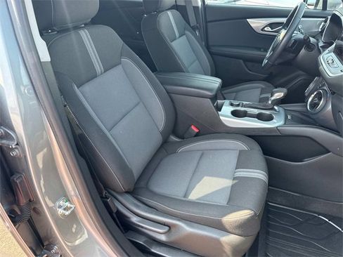 Used 2025 Chevrolet Blazer LT w/ Convenience Package image 25
