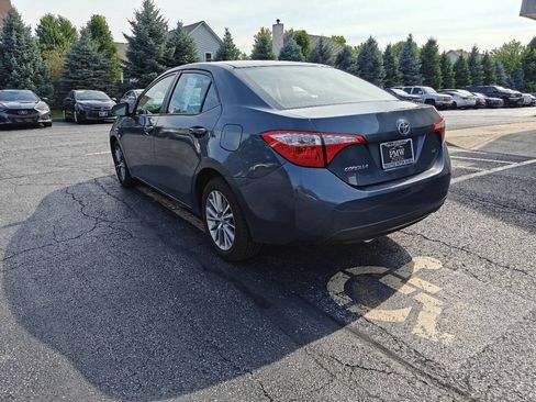 Used 2015 Toyota Corolla LE FWD image 3