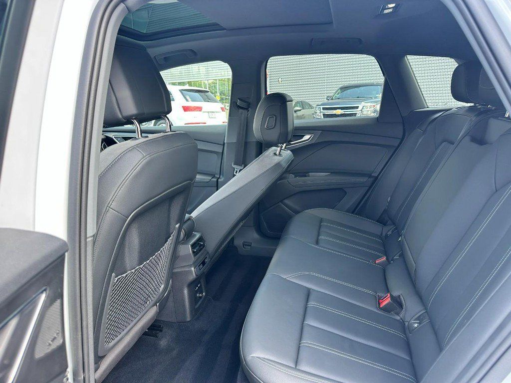 Used 2023 Audi Q4 e-tron Prestige w/ Black Optic Package AWD/4WD image 10