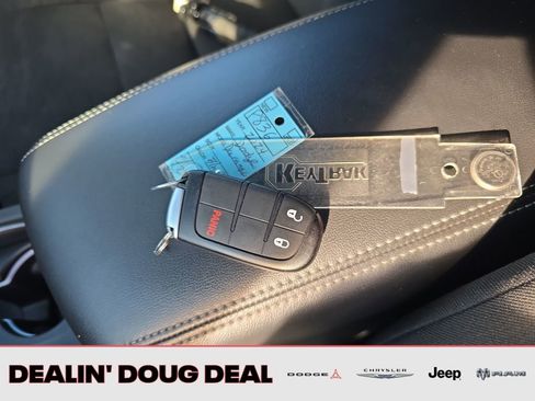 Used 2024 Dodge Durango SXT w/ SXT Blacktop Group image 28