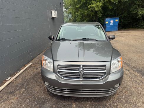 Used 2011 Dodge Caliber Mainstreet w/ Driver Convenience Group FWD image 2