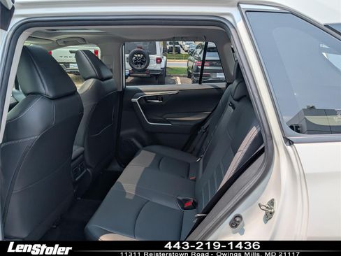 Used 2023 Toyota RAV4 XLE Premium AWD/4WD image 15