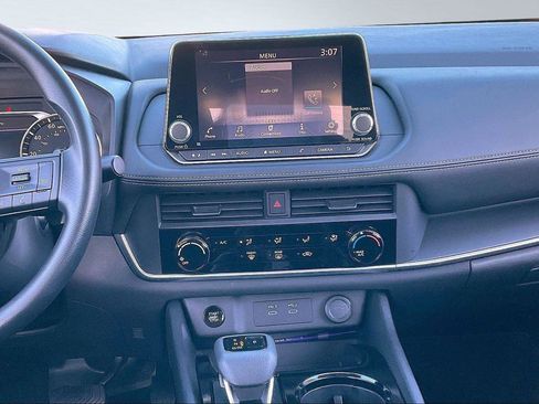 Certified 2024 Nissan Rogue S image 7