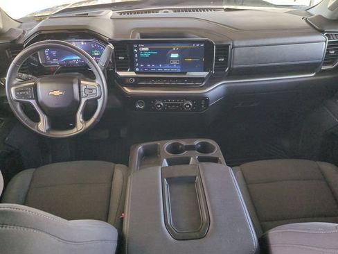 Used 2023 Chevrolet Silverado 1500 LT AWD/4WD image 27