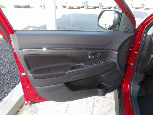 New 2025 Mitsubishi Outlander Sport SE image 15