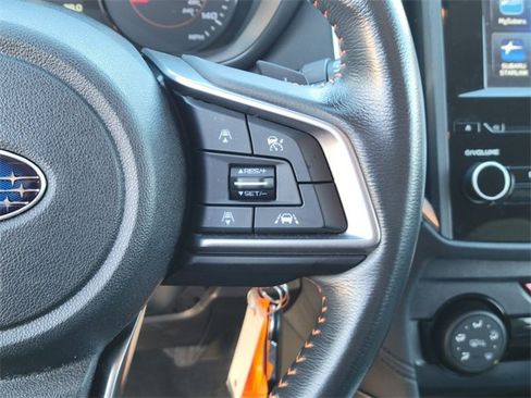 Used 2019 Subaru Crosstrek 2.0i Premium w/ Eyesight System image 34
