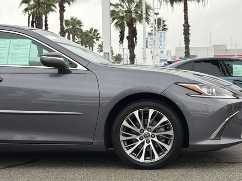 Used 2021 Lexus ES 350 w/ Premium Package image 34