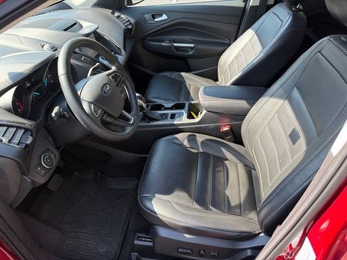Used 2018 Ford Escape Titanium w/ Ford Safe & Smart Package AWD/4WD image 11