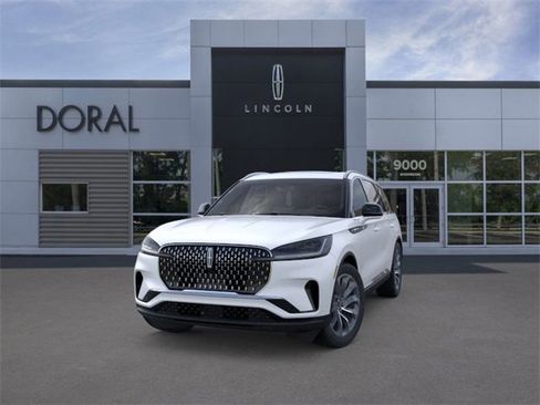 New 2026 Lincoln Aviator Reserve w/ Luxury Package image 2