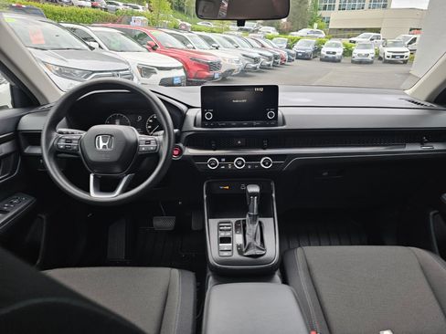 Used 2025 Honda CR-V LX image 20