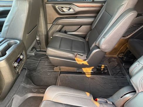 Used 2023 Chevrolet Tahoe Z71 w/ Z71 Off-Road Package image 31