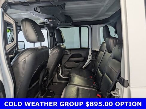Used 2018 Jeep Wrangler Unlimited Sahara image 8