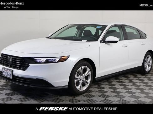 Used 2025 Honda Accord LX image 1