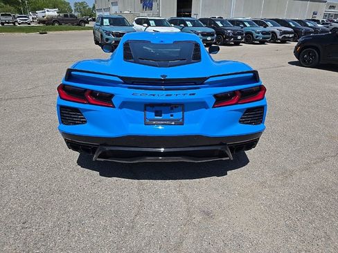 Used 2023 Chevrolet Corvette Stingray Preferred Cpe w/ Z51 Performance Package RWD image 5