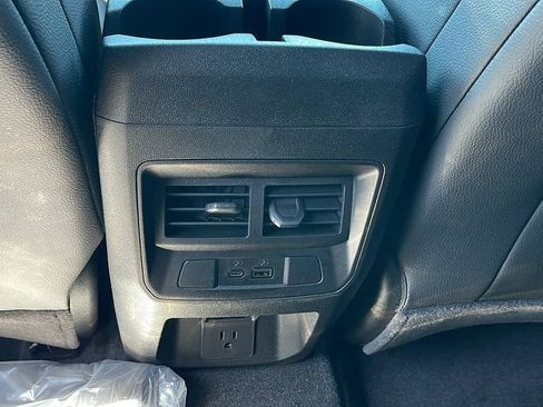 New 2026 GMC Canyon Denali AWD/4WD image 18