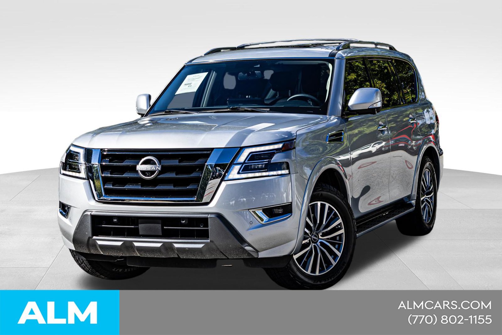 Used 2023 Nissan Armada SL w/ Captain's Chairs Package AWD/4WD image 1