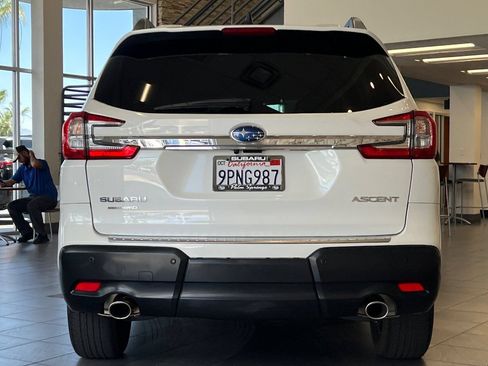 Certified 2024 Subaru Ascent Premium w/ Convenience Package AWD/4WD image 4