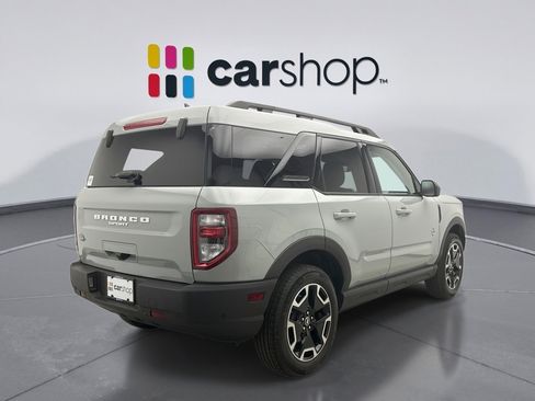 Used 2023 Ford Bronco Sport Outer Banks w/ Tech Package AWD/4WD image 5