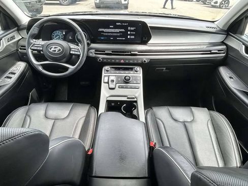 Used 2024 Hyundai Palisade SEL w/ Premium Package FWD image 11
