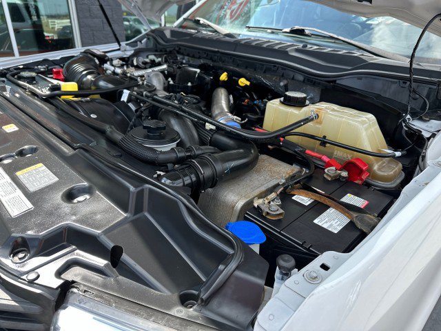 Used 2019 Ford F550 4x4 Regular Cab Super Duty image 18