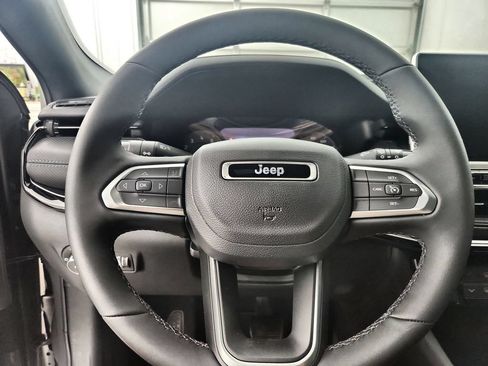 New 2026 Jeep Compass Latitude AWD/4WD image 22